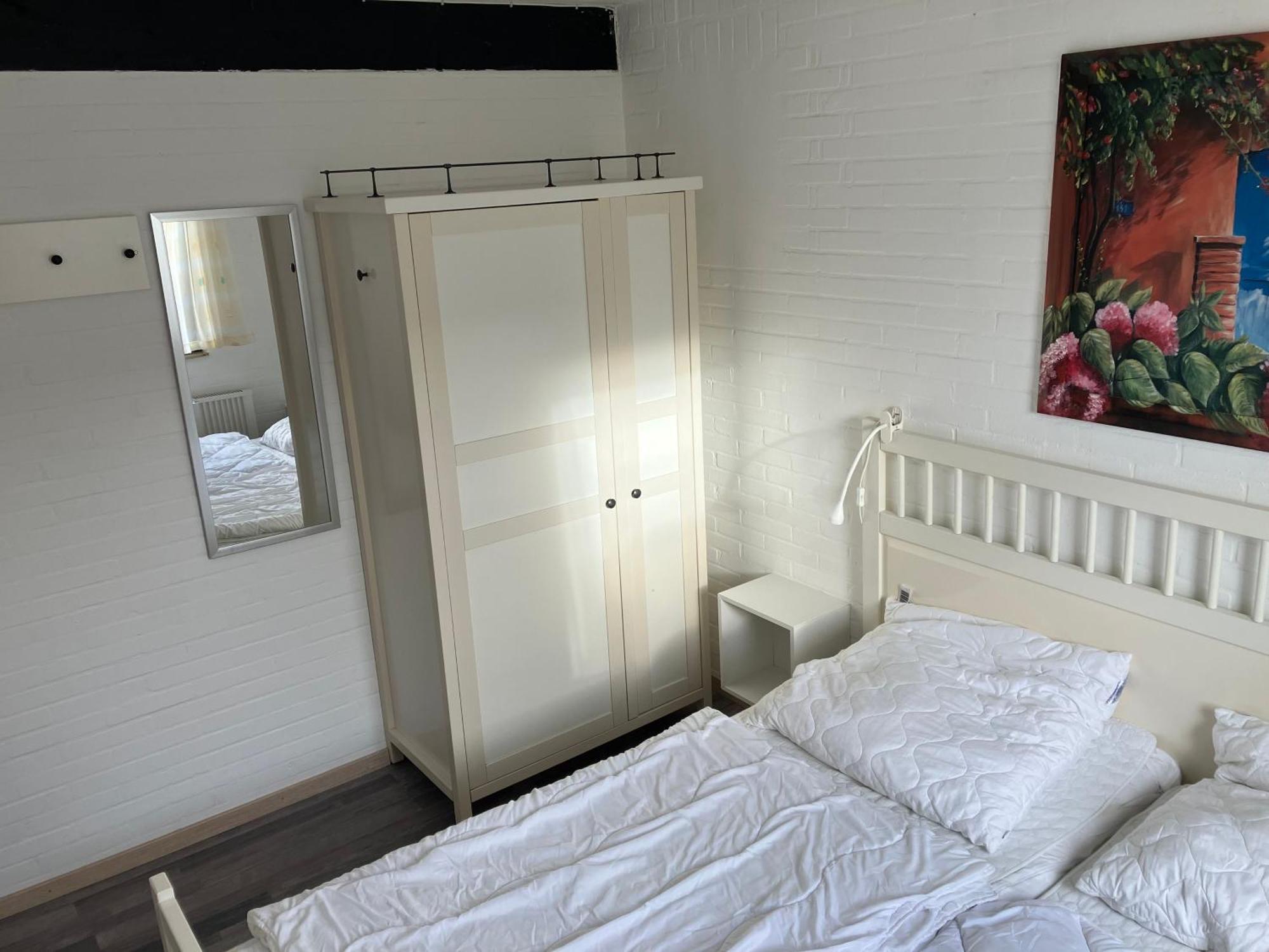 Schoenes Ferienhaus In Tossens Mit Schoenem Garten Butjadingen Esterno foto
