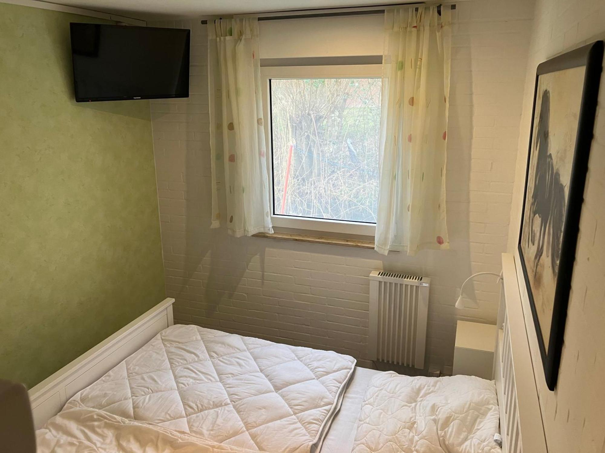 Schoenes Ferienhaus In Tossens Mit Schoenem Garten Butjadingen Esterno foto
